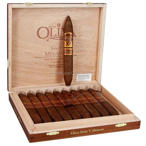 Oliva Melanio Figurado